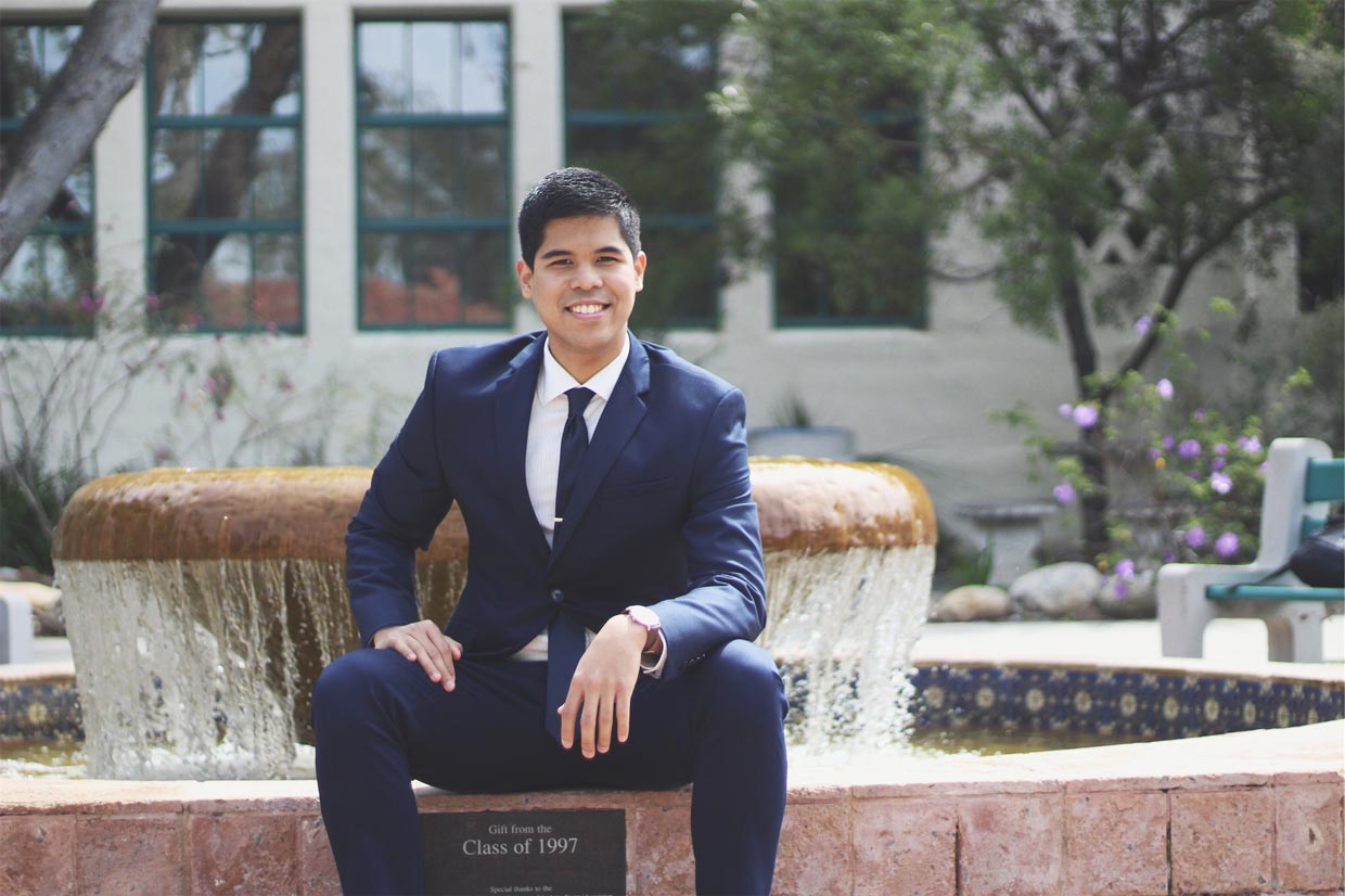 3 Things Students Can do to Build Their Portfolio Anywhere in the World this Summer