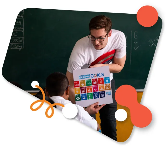 Global Volunteer teaching kids the Sustainable Development Goals